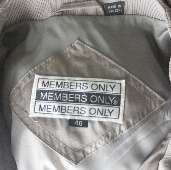 Vintage 80s Authentic Members Only Bomber Jacket Gray Zip Up Size 46 - Picture 11 of 14